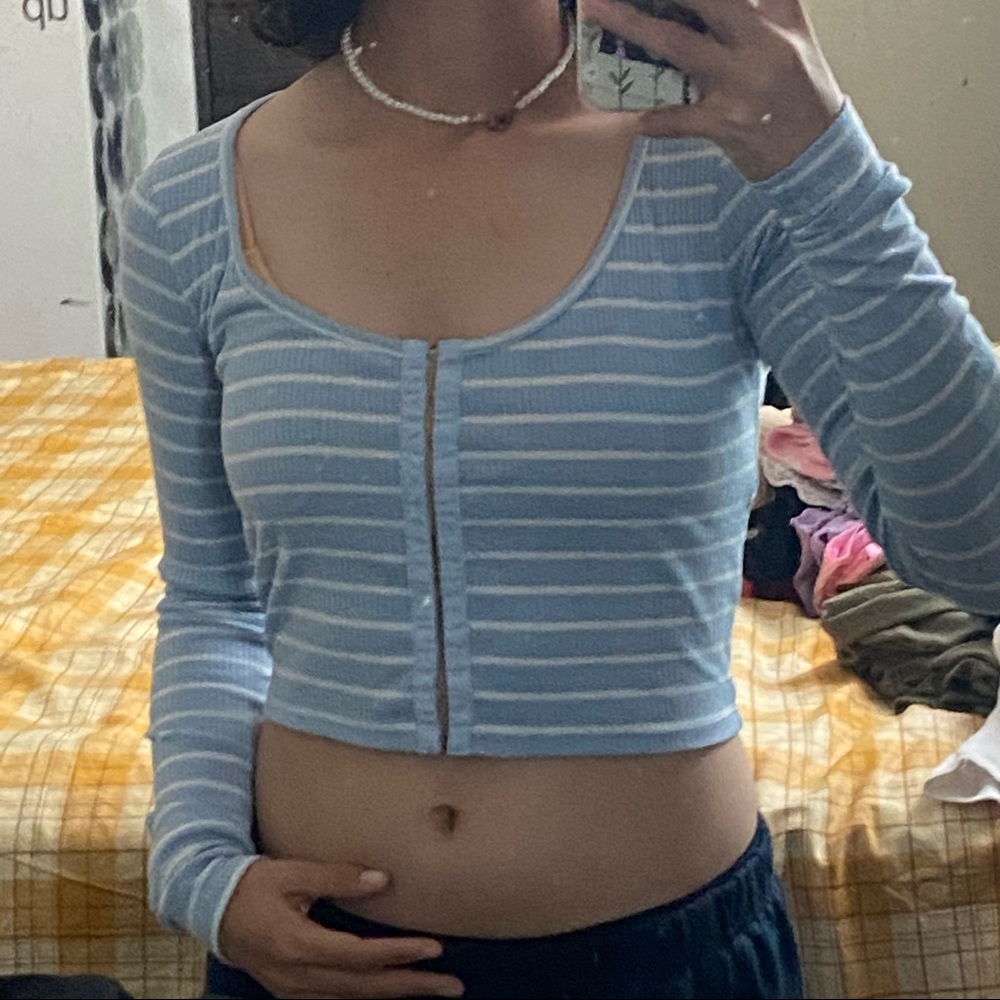 crop top